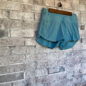 Great condition SIZE M Lululemon women’s shorts